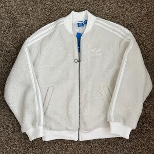 NWT Women’s Adidas Superstar White Sherpa Track Jacket Size M